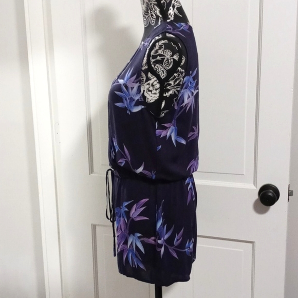 🆕️ 💜HTF Rails💜 - Riley Navy/Purple Wisteria Print Romper - Picture 5 of 14